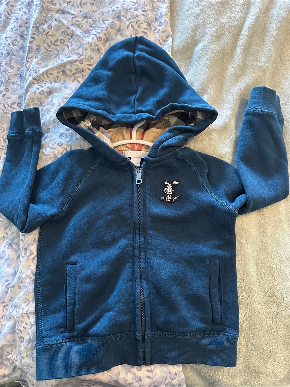 Burberry Navy Blue Kids Zip Hoodie with Check Lining size 3
